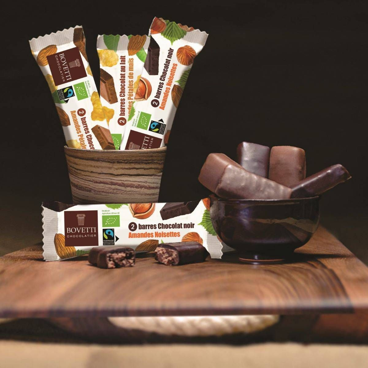 Barres de chocolat au Lait, Amandes et pétales de Maïs BIO - Bovetti