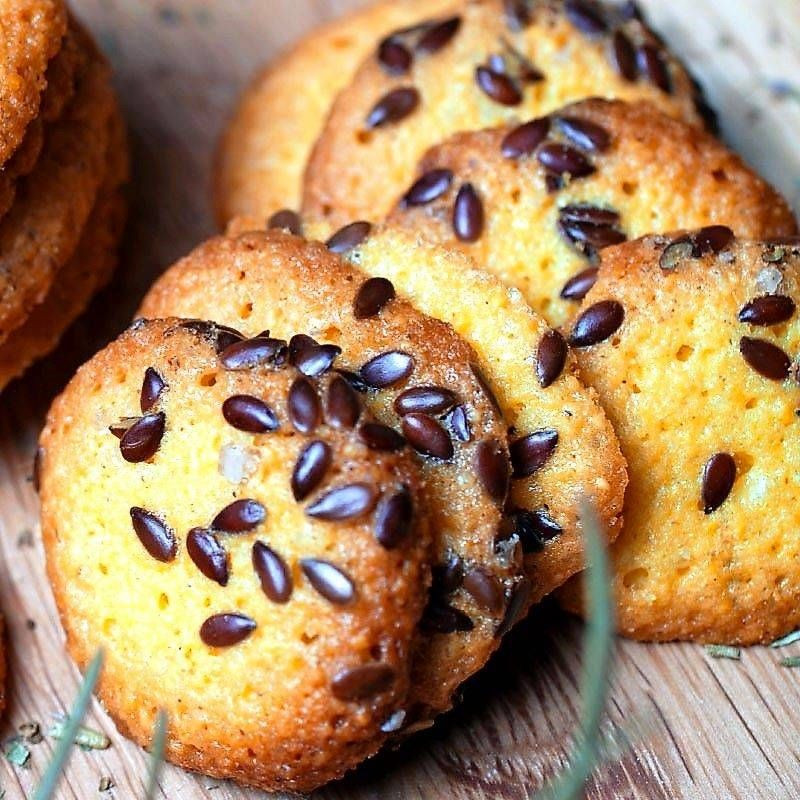 Biscuits salés au Curry et graines de Lin - Maison Bruyère