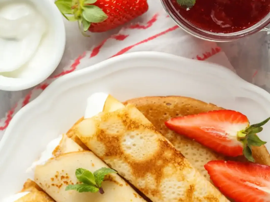 Crêpes roulées à la crème pâtissière